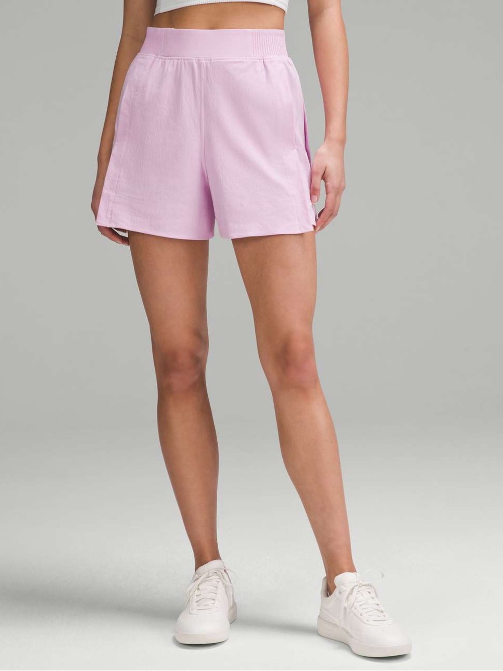 Lululemon Stretch Woven Relaxed-Fit High-Rise Short 4"